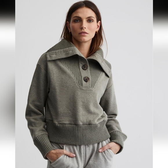 Varley Milan Knit Cuff Sweatshirt Cropped Buttoned Cowl Neck Size Medium - Picture 1 of 11